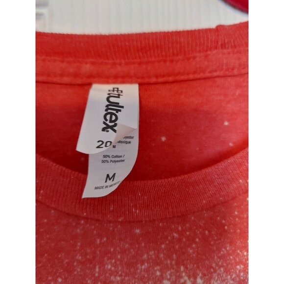 Hotter Than A $2 Pistol Splatter T-Shirt Red Medium Tultex Cotton Polyester Unis - Picture 2 of 3